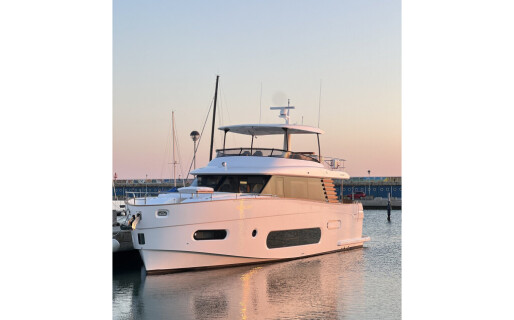 Azimut Magellano 66, Moon light