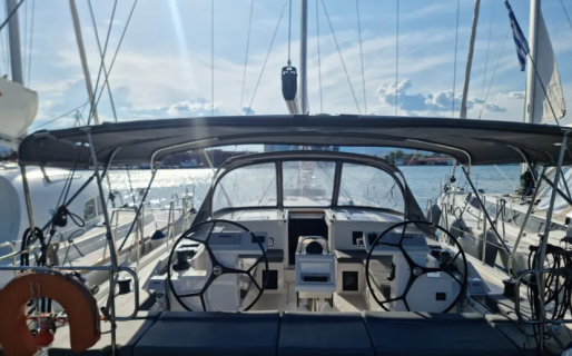 Bavaria C45, Silver III