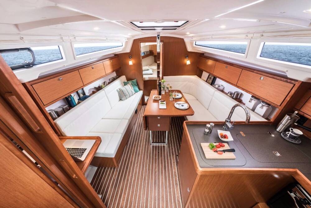 Bavaria Cruiser 34 Lilith