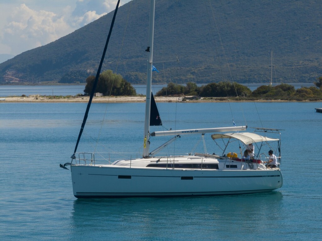 Bavaria Cruiser 37 Athene