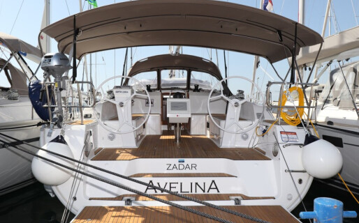 Bavaria Cruiser 46, Avelina