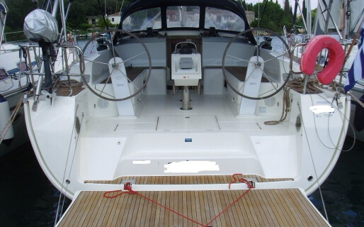 Bavaria Cruiser 46, Zefi