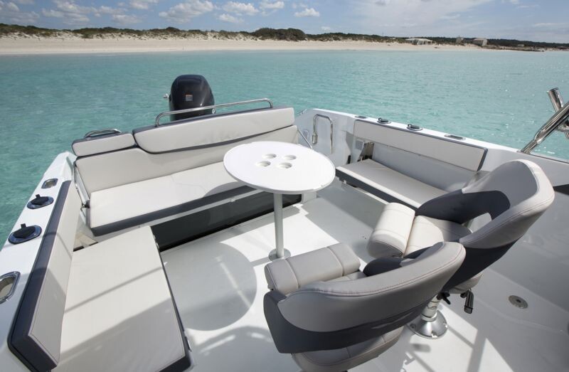 Beneteau Beneath Flyer 7.7 Space Deck