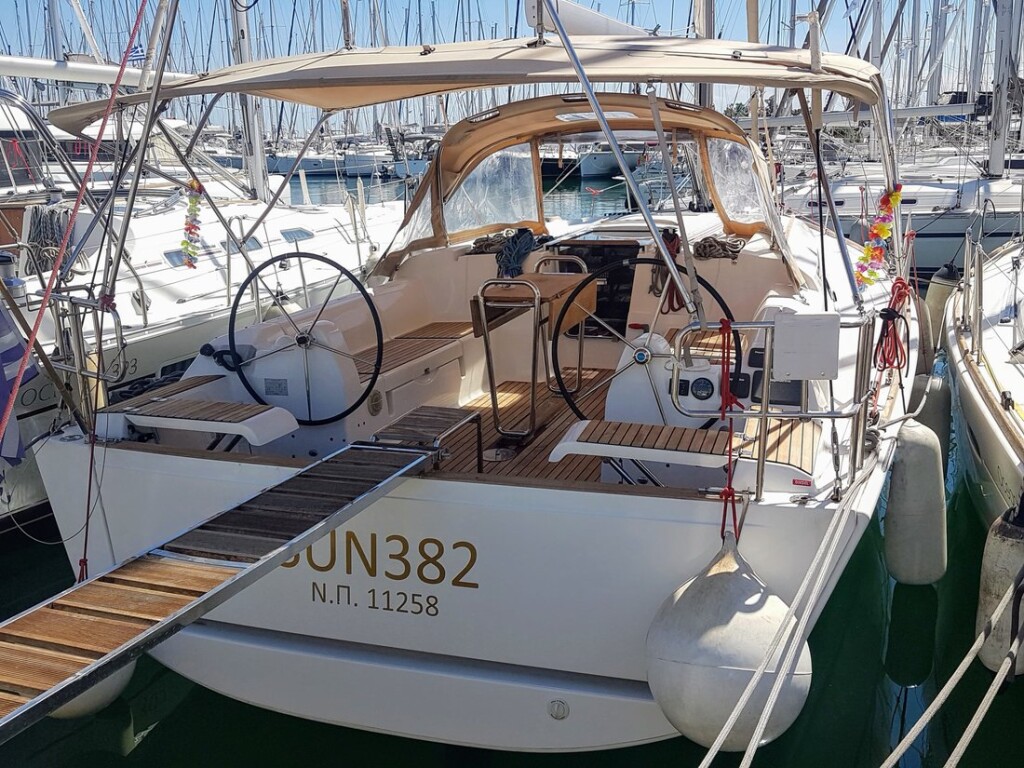 Dufour 382 GL Sun 382