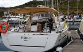 Dufour 412 GL, Jasieque