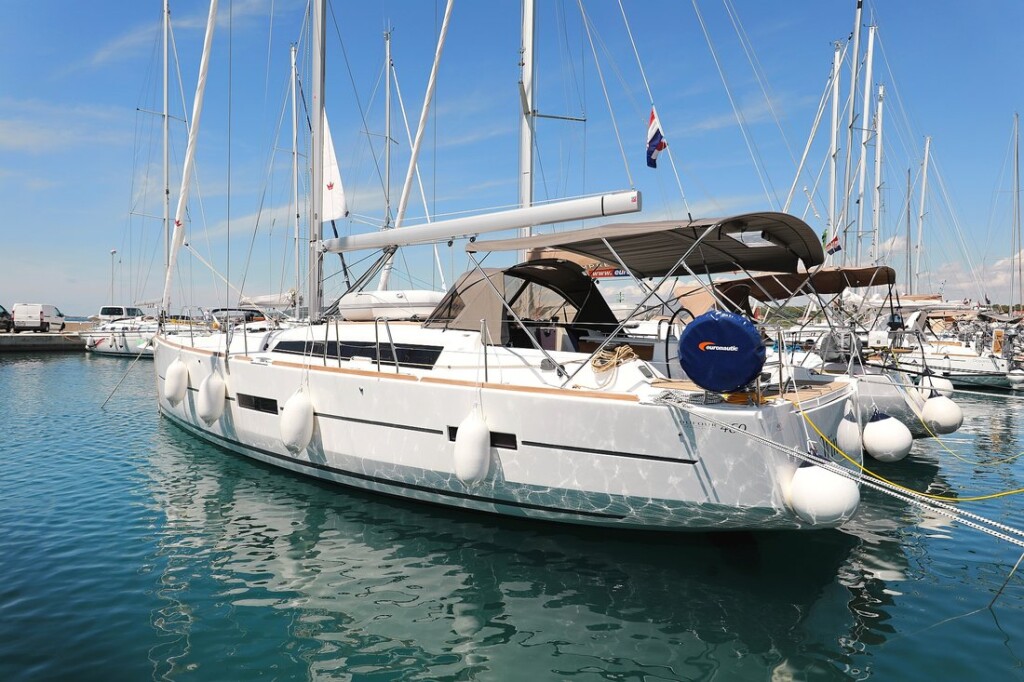 Dufour 460 GL, SunnyLife