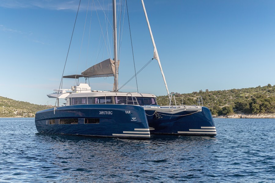 Dufour 48 Catamaran, Roy