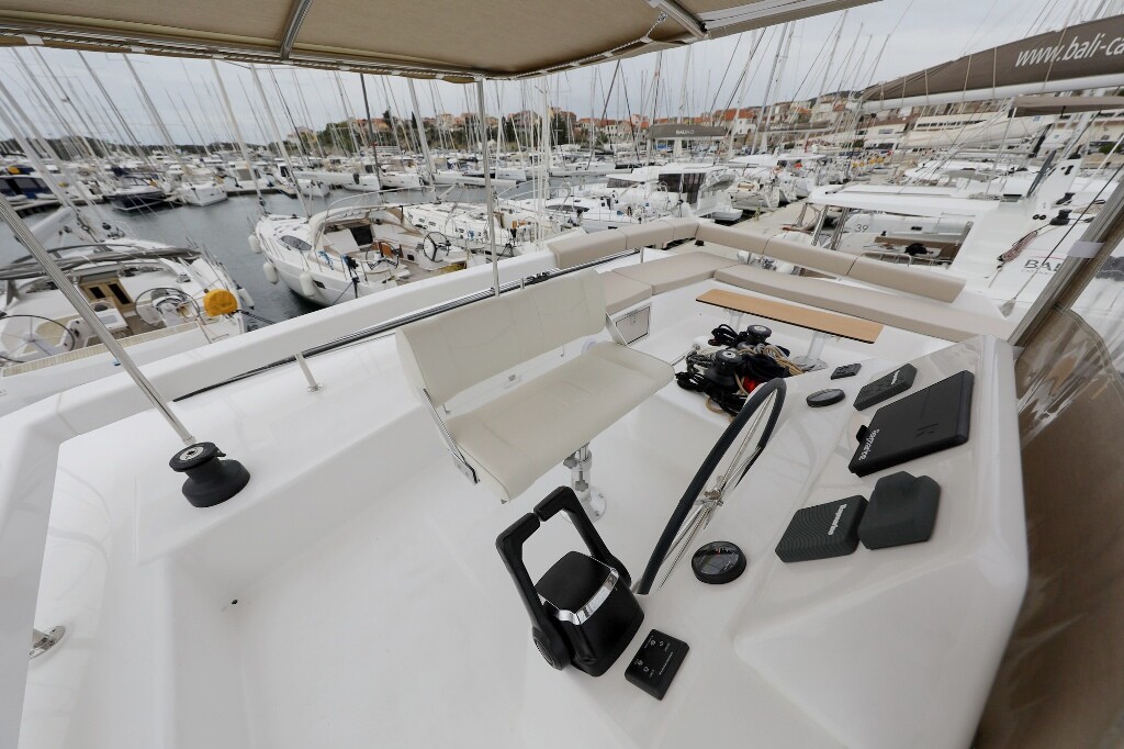 Dufour 48 Catamaran Be Mine