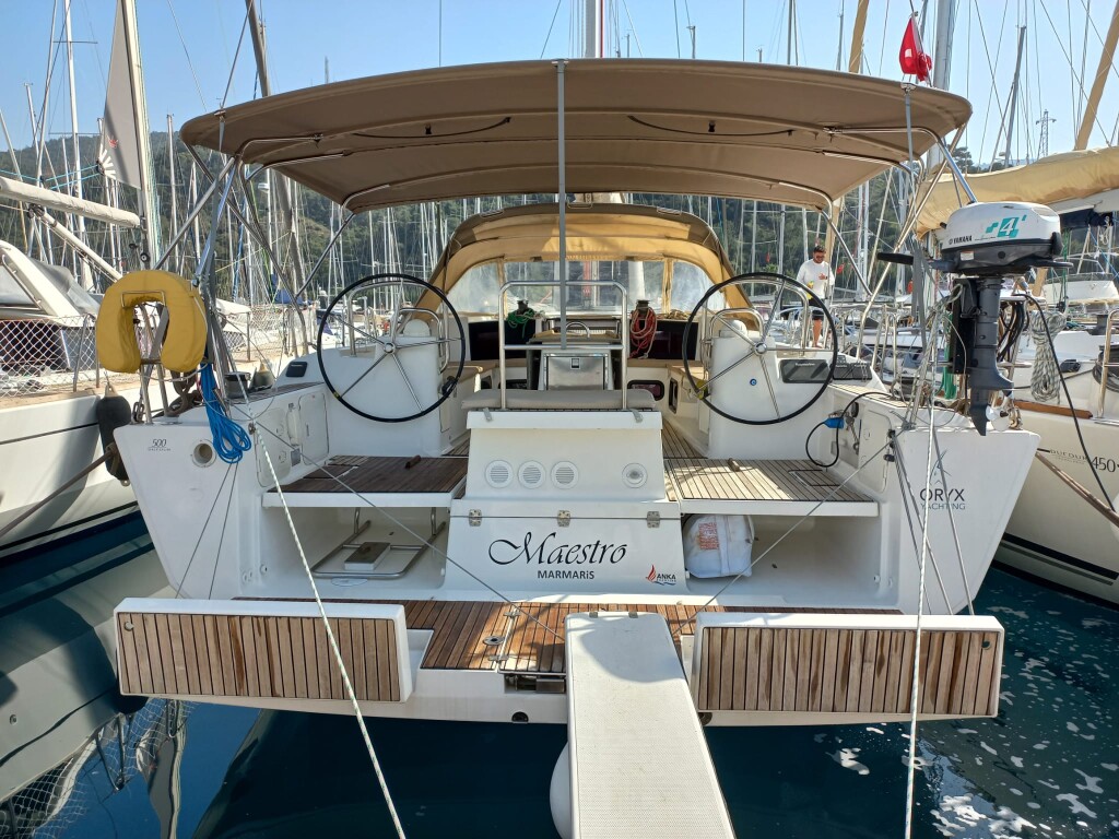 Dufour 500 GL, Maestro