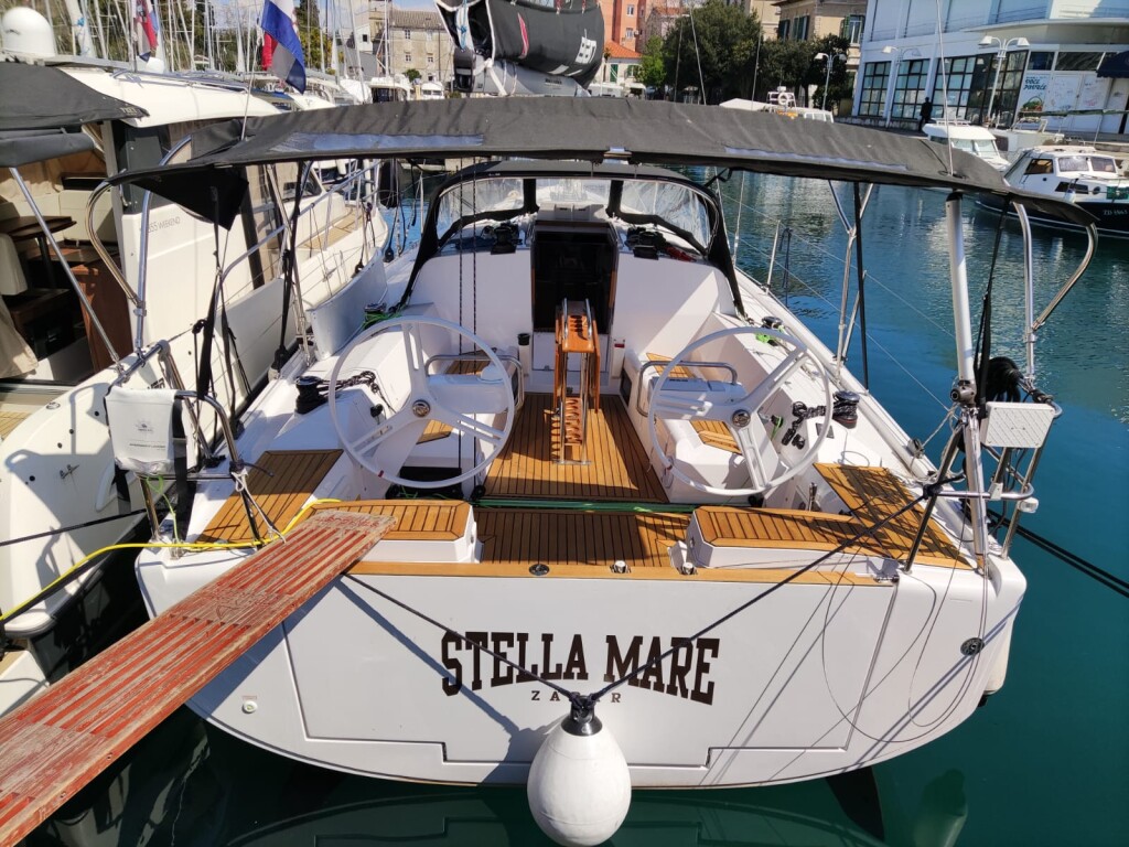 Elan E4, Stella Mare