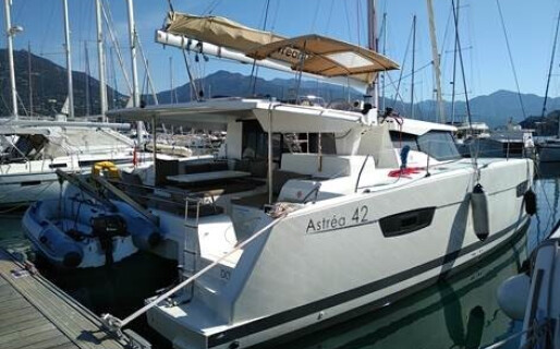 Fountaine Pajot Astrea 42, DORIS 