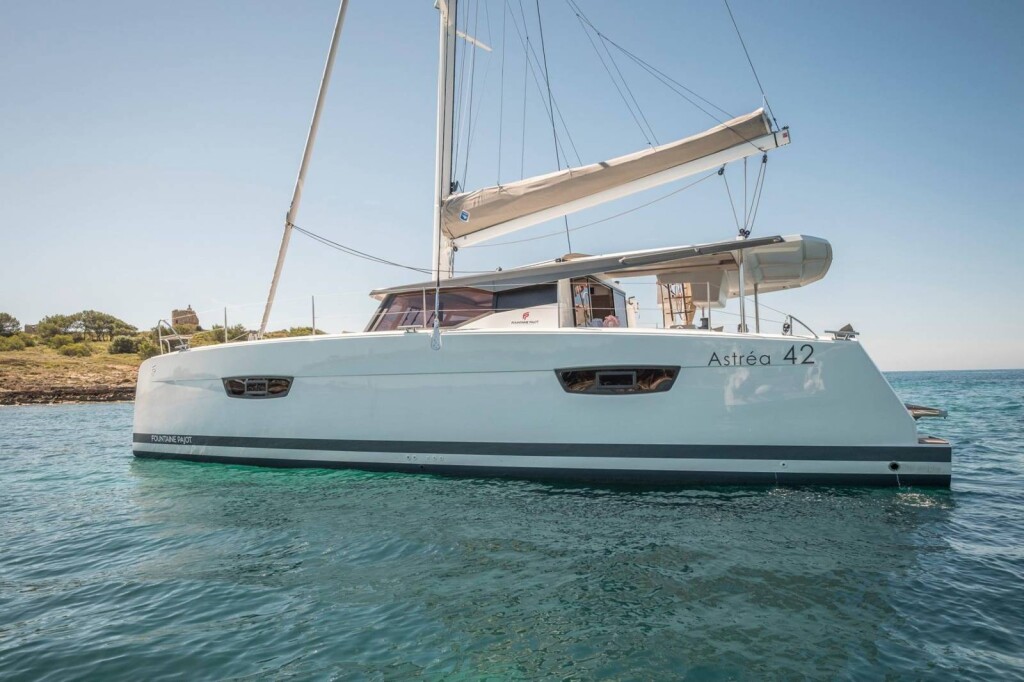 Fountaine Pajot Astrea 42, Imagine