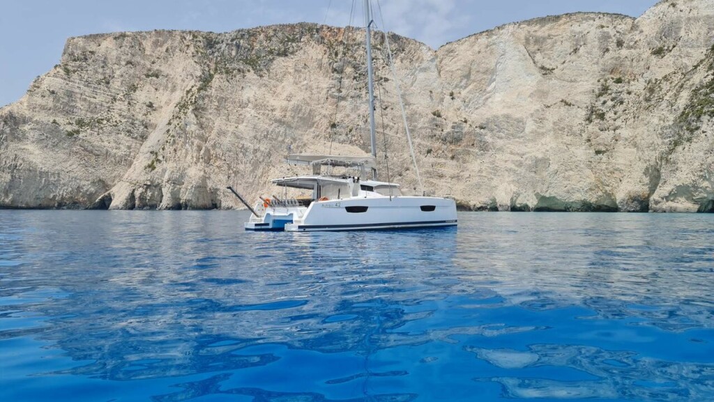 Fountaine Pajot Astrea 42, Nostos