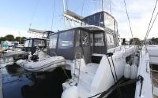 Fountaine Pajot Astrea 42, Discordia