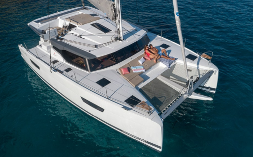 Fountaine Pajot Astrea 42, Vigari