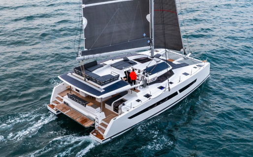 Fountaine Pajot Aura 51, Three Dee