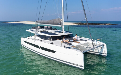 Fountaine Pajot Aura 51, NEW (crewed)