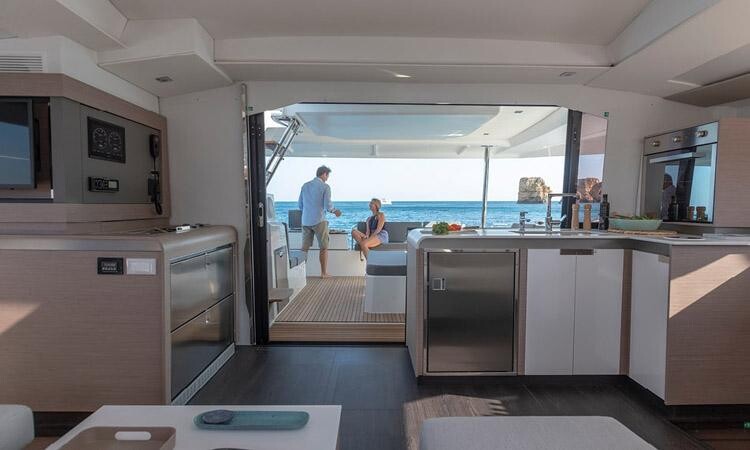 Fountaine Pajot Elba 45 Olympia Athena