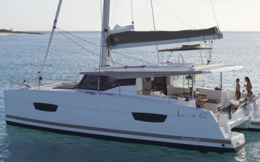 Fountaine Pajot Lucia 40, Infinite Blue