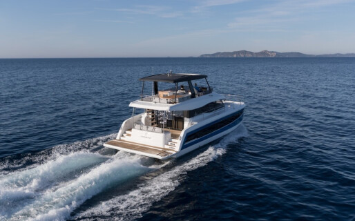 Fountaine Pajot MY5, Stephana