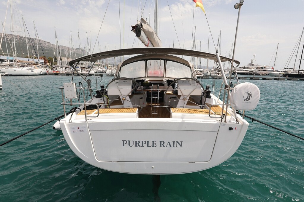 Hanse 455, Purple Rain