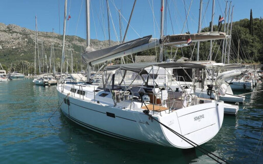 Hanse 505, Simone