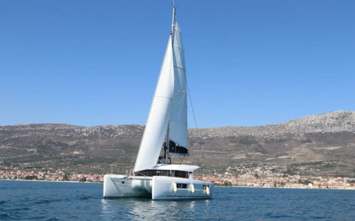 Lagoon 40, Sail and Passion