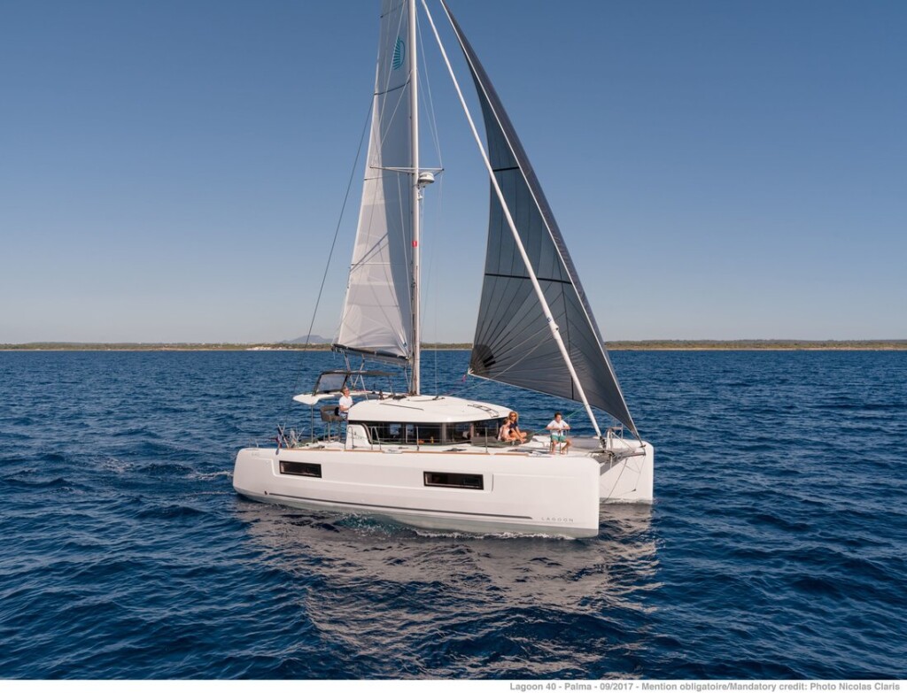 Lagoon 40, Wild Cat