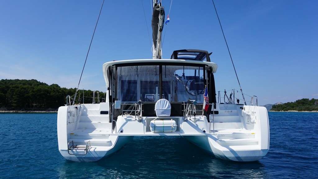 Lagoon 40 Infinity