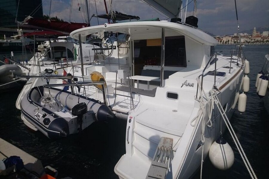 Lagoon 400 S2, Ana