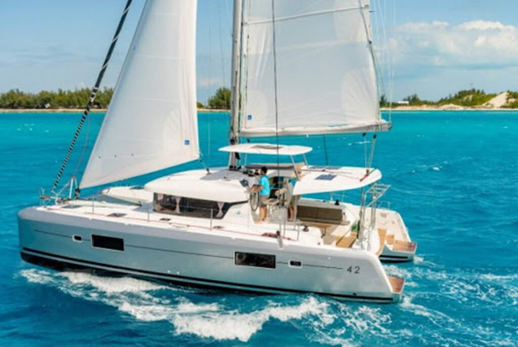 Lagoon 42 Liquid Asset