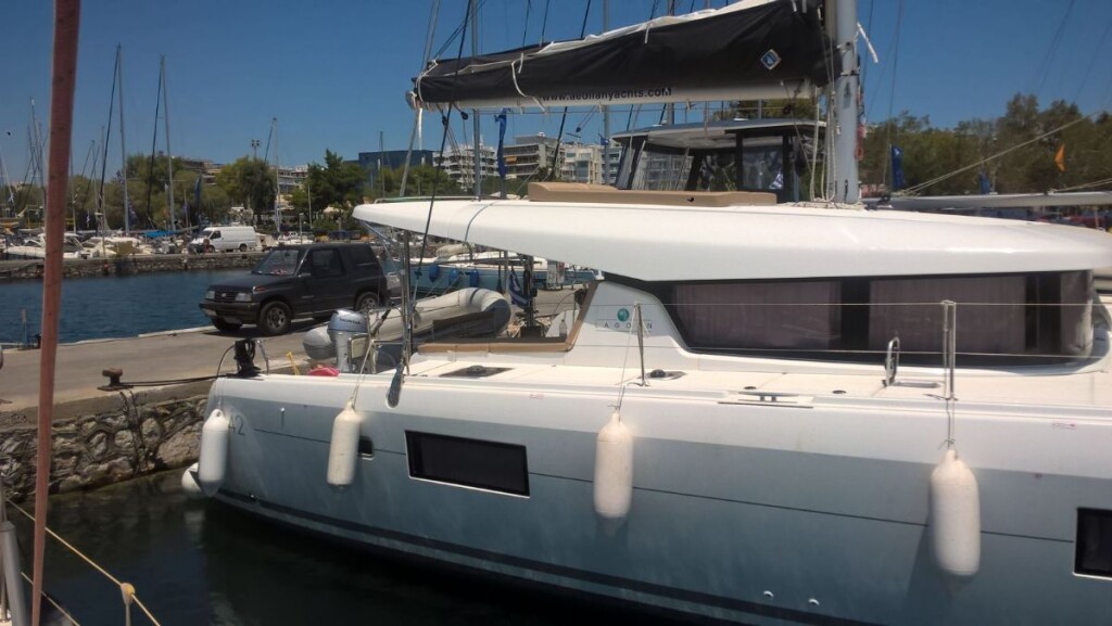 Lagoon 42 Aeolian Breeze