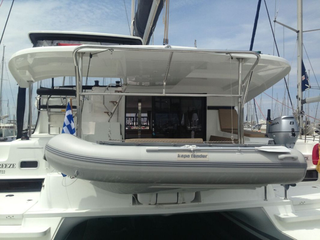 Lagoon 42 Aeolian Breeze