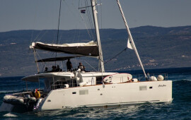 Lagoon 450 F, Mala Mare