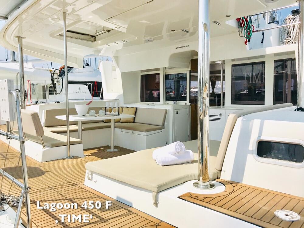 Lagoon 450 Time