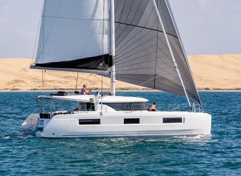 Lagoon 46, VESPER