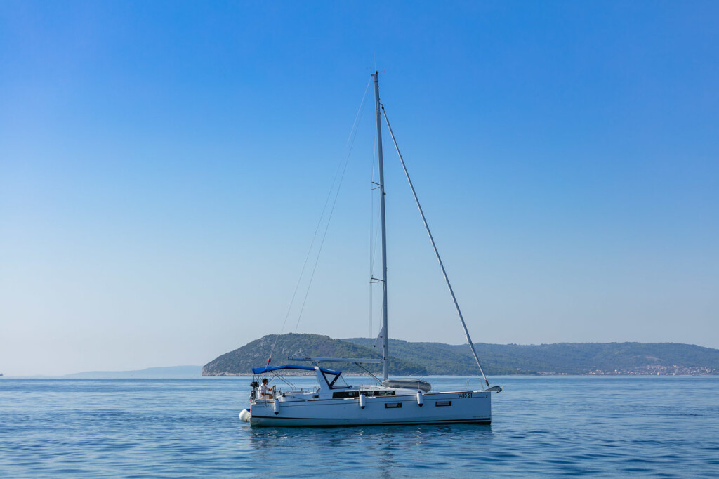 Oceanis 38.1, Anima Maris III