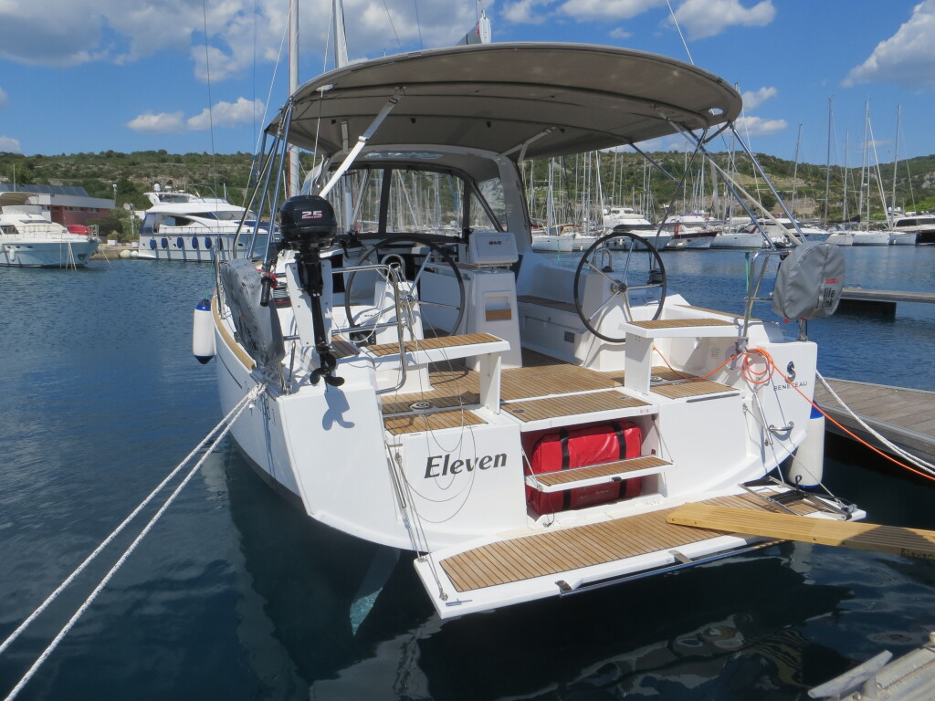 Oceanis 38.1 Eleven