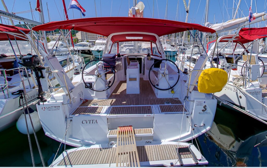 Oceanis 38.1, Cvita