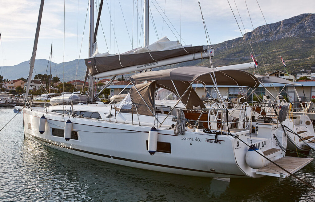 Oceanis 46.1 Mila 8