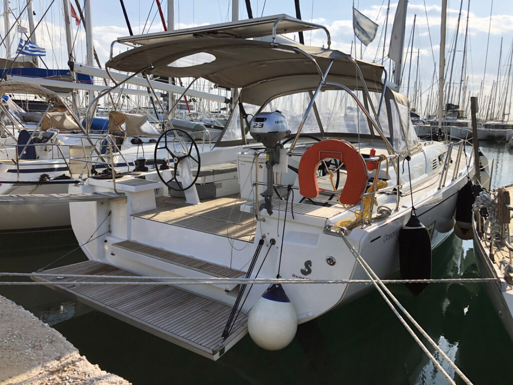 Oceanis 46.1, Ostria