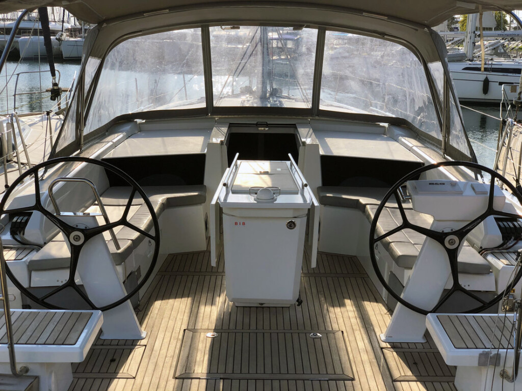 Oceanis 46.1 Ostria