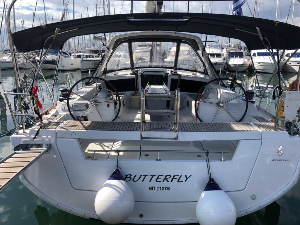 Oceanis 48, Butterfly