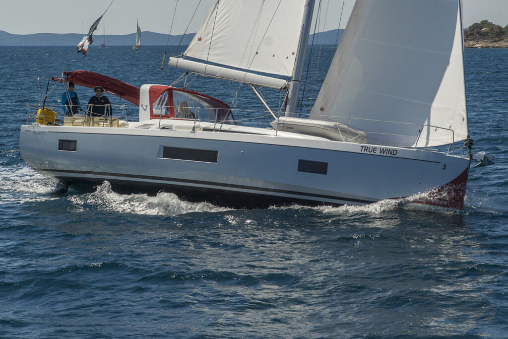 Oceanis 51.1 True Wind