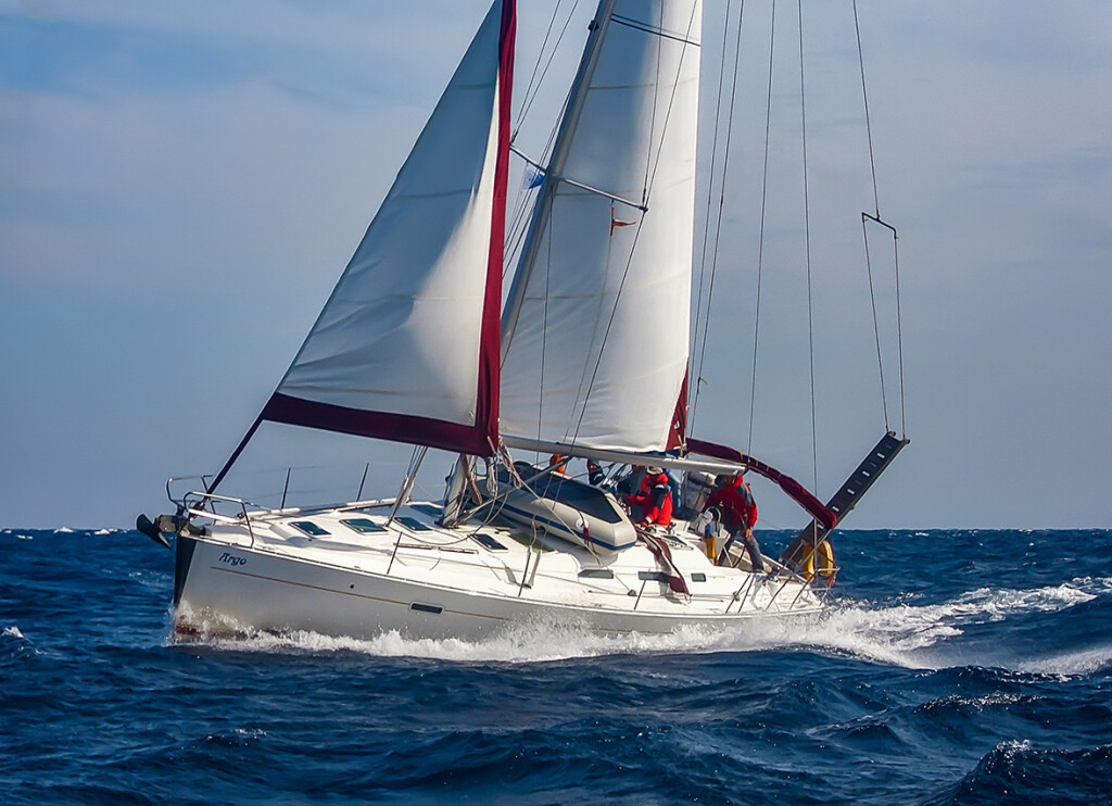 Oceanis Clipper 393, Argo