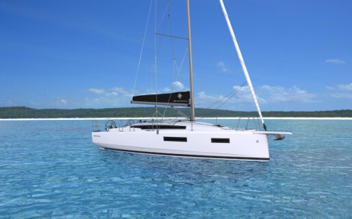 Sun Odyssey 350, Northwind 35