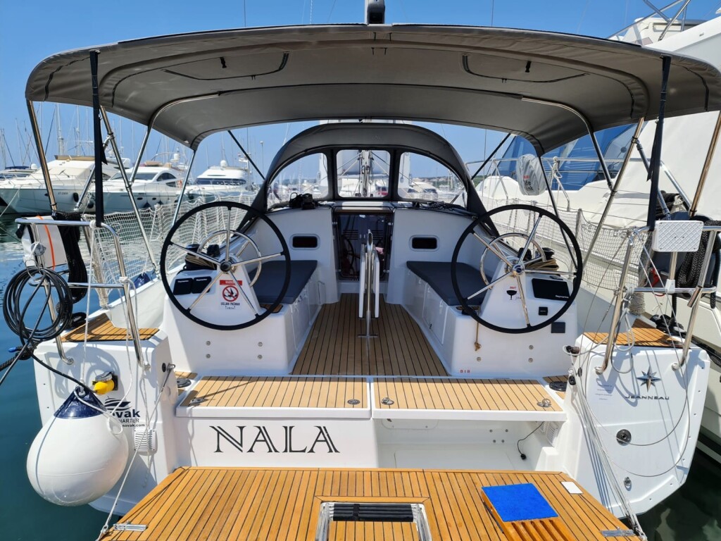 Sun Odyssey 380, Nala