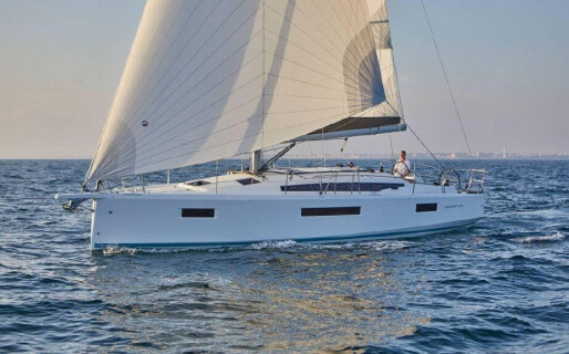 Sun Odyssey 410, Locean