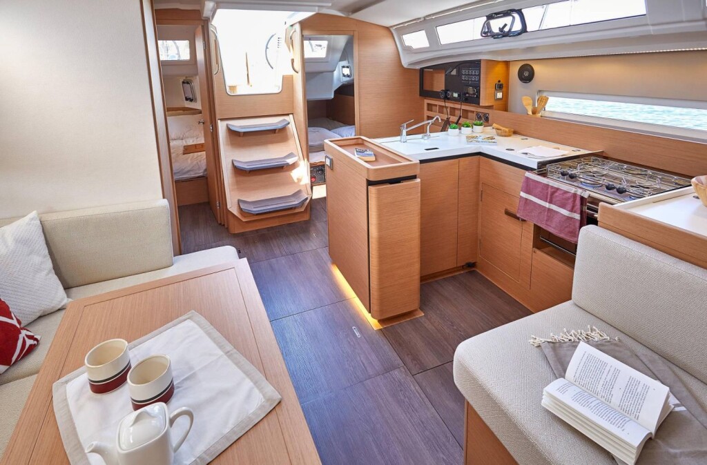 Sun Odyssey 410 Eretmochelys