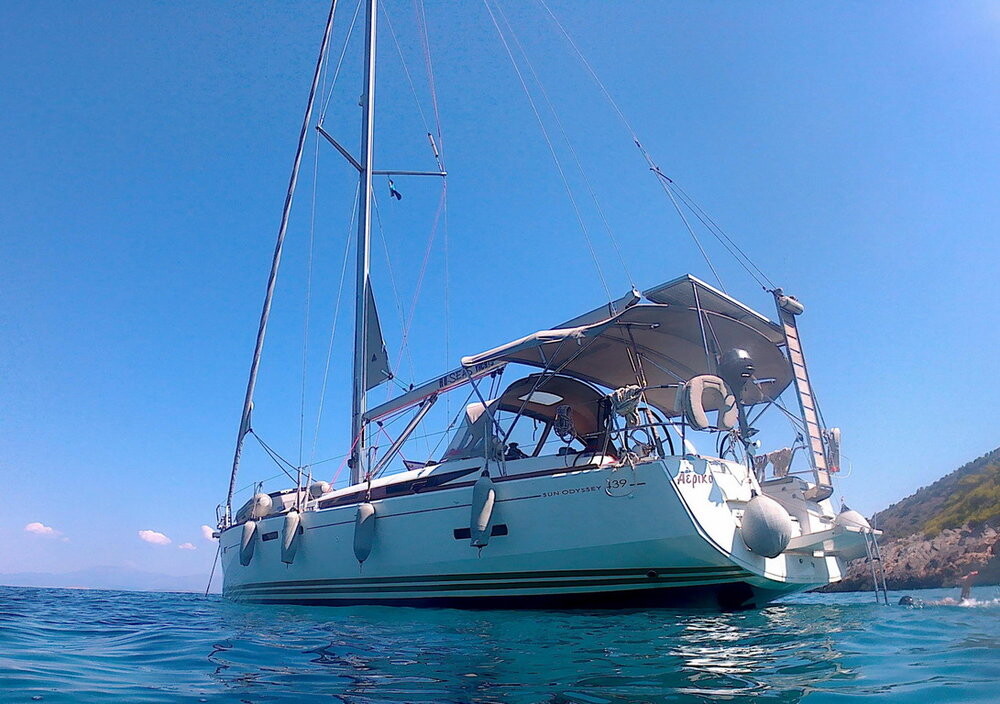 Sun Odyssey 439, Aeriko